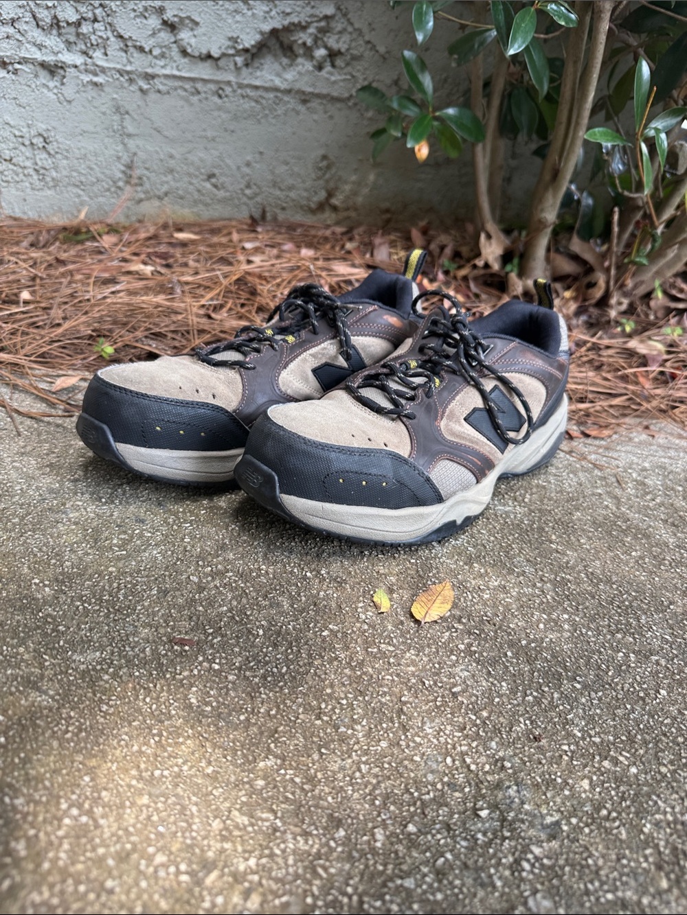 New Balance Men's working shoes
